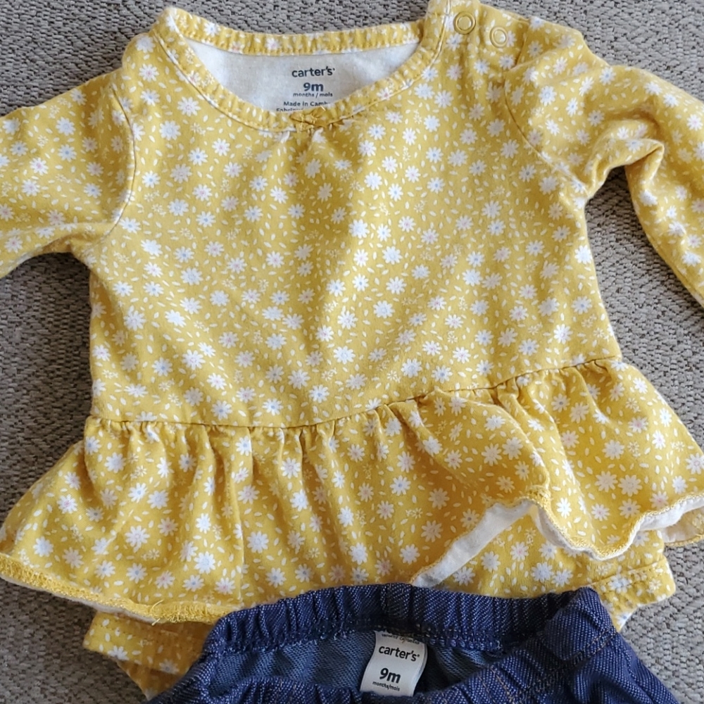9 month Carter's bundle - Picture 4 of 9